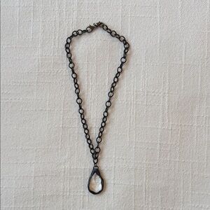 Elegant Black and Silver Pendant Necklace